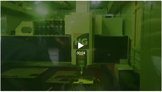 上illiamHill威廉希尔超高功率激光切割机埃森展示场切割视频